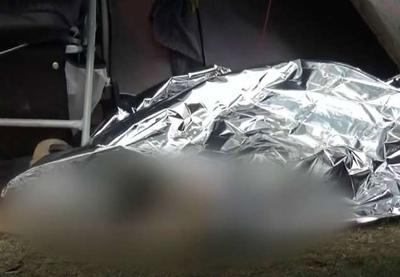 Pedestre encontra corpo em canteiro da Praça da Sé em SP