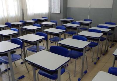 Pesquisa mostra que 63% são contra reabertura das escolas em setembro