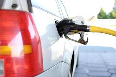 Petrobras anuncia mudança na política de preços da gasolina 