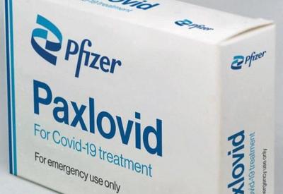 Pfizer pede aprovação definitiva de tratamento contra covid-19 nos EUA