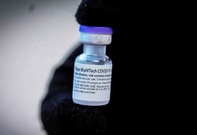 Anvisa aguarda pedido da Pfizer para analisar vacinação de crianças