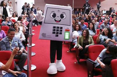 "Pilili": TSE lança mascote das Eleições 2026 inspirada na urna eletrônica