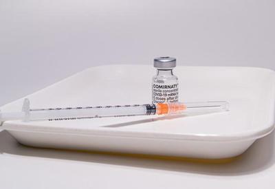 Anvisa autoriza novas condições de armazenamento da vacina da Pfizer