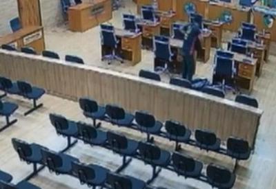 Câmara dos vereadores de Ituverava (SP) é assaltada