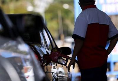 Poder Expresso: gasolina chega a R$ 8,77. Preço pode cair nos próximos dias?