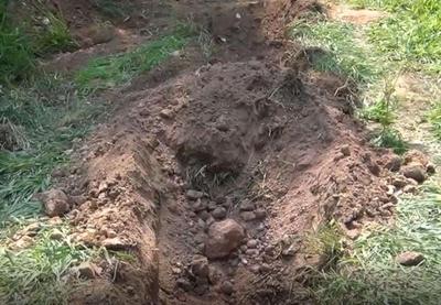 Polícia descobre cemitério clandestino na zona sul de SP