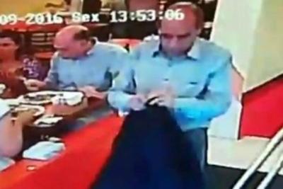 Polícia tenta identificar homem que usa paletó para roubar bolsas em restaurantes