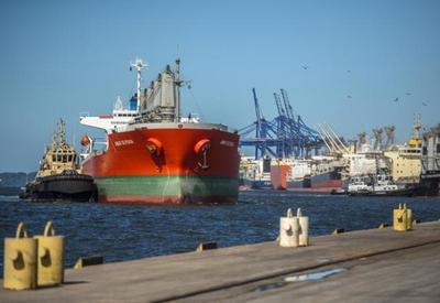 Porto de Paranaguá: exportação de milho cresceu 221% no semestre