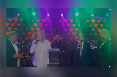 Nunes Marques canta samba em festa de comemoração pela presidência do TSE