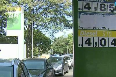 Postos que não reduzirem preço do diesel podem pagar multa de R$ 9 milhões