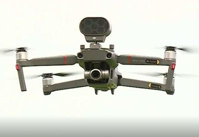 Prefeitura do RJ irá usar drone com alto falante para monitorar aglomerações