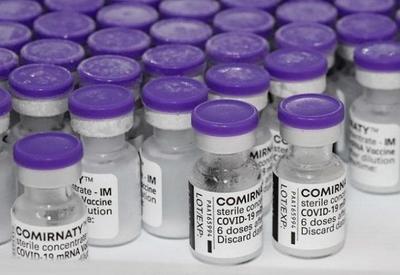 Ministério da Saúde recebe mais 3,5 milhões de vacinas contra a covid-19