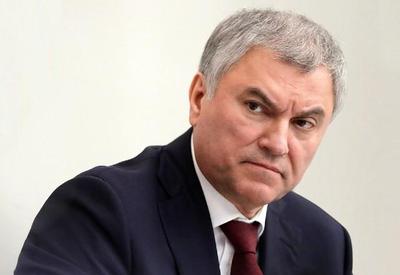 Chefe do parlamento russo diz que Ucrânia se vendeu para os EUA