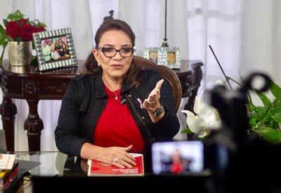 Honduras cancela reunião da Celac que iria discutir deportação de imigrantes dos EUA