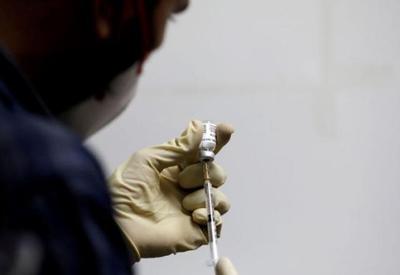 Governo assina contrato para comprar 20 milhões de doses de vacina indiana