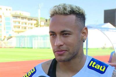 Recuperado, Neymar participa de treino da Seleção em Sochi