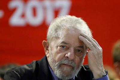 Recurso de Lula é negado por unanimidade e prisão depende do STF