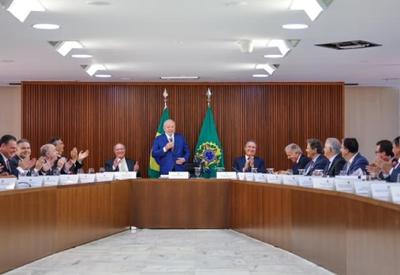 Governo empurra decisão sobre corte de gastos para a próxima semana