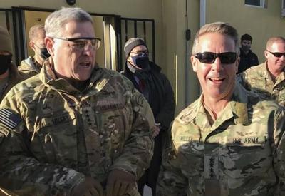 General americano negocia paz do Talibã no Afeganistão