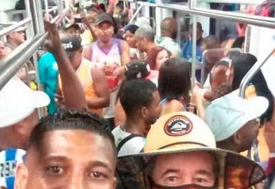 Flagra: vagão de trem vira baile funk clandestino no Rio