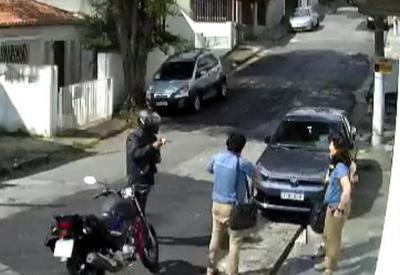 Mulher fica em choque e agradece bandido durante assalto na zona sul de São Paulo
