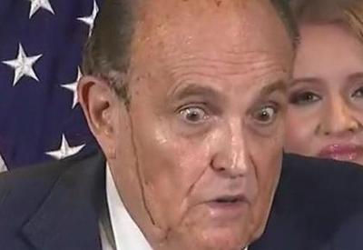 Rudy Giuliani está com coronavírus, diz Donald Trump