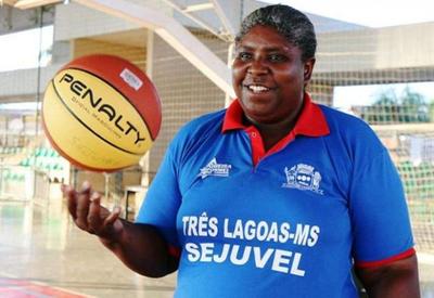 Ruth de Souza, campeã mundial de basquete, morre aos 52 anos
