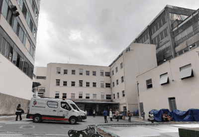 Hospital dos Servidores no Rio pega fogo e assusta pacientes