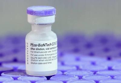 Brasil recebe lote com mais 1 milhão de doses da vacina da Pfizer