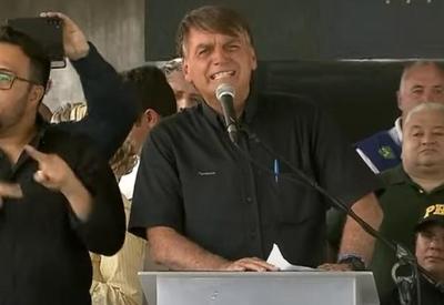 Sem explicar como, Bolsonaro diz que votos serão contados este ano