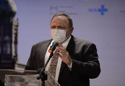 Ministério Público investiga atuação do ministro Pazuello na pandemia