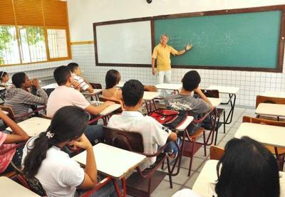 SP: Cerca de 35 mil professores temporários e eventuais estão sem renda