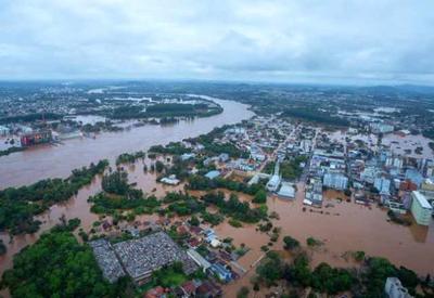 Brasil Agora: alerta meteorológico deixa cenário de guerra no RS