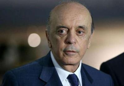 STF suspende buscas em gabinete do senador José Serra