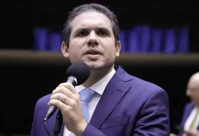 AO VIVO no Poder Expresso: Motta dá 10 dias para governo propor alternativa ao aumento do IOF