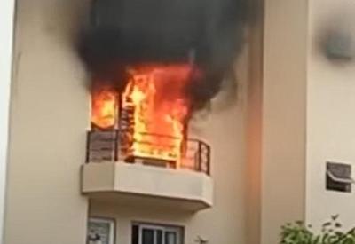 Incêndio destrói apartamento em bairro nobre de SP