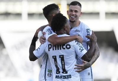 Santos altera lista de inscritos e inclui atletas da base na Libertadores