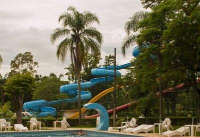 Santa Catarina libera parcialmente parques aquáticos e eventos sociais