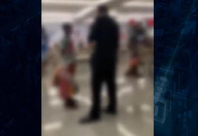 Preconceito: segurança tenta expulsar meninos negros de shopping