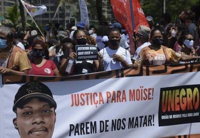 Caso Moïse: acusados de matar congolês brutalmente em quiosque começam a ser julgados