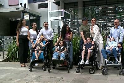 Crianças com doença rara terão tratamento experimental suspenso no RS