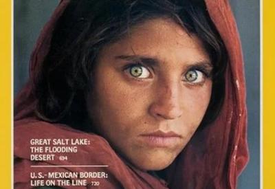 "Garota afegã", símbolo dos refugiados, foge do Talibã com ajuda da Itália