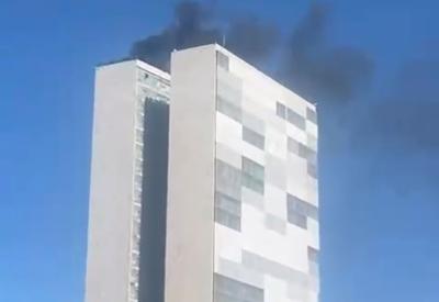 Vídeo: simulação de incêndio com fumaça no Congresso Nacional chama atenção em Brasília