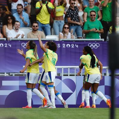 Brasil bate Nigéria em estreia tímida nas Olimpíadas de Paris