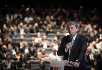 Tarcísio anuncia medidas do Governo de São Paulo contra intoxicação por metanol