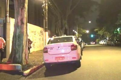 Taxista é esfaqueado dentro do carro em bairro nobre de São Paulo