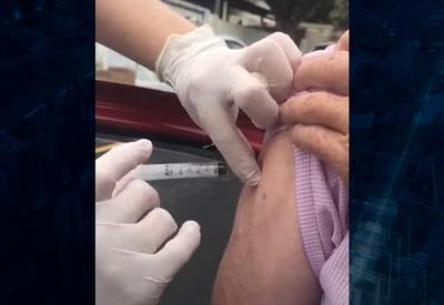 Técnica de enfermagem é demitida por não aplicar vacina