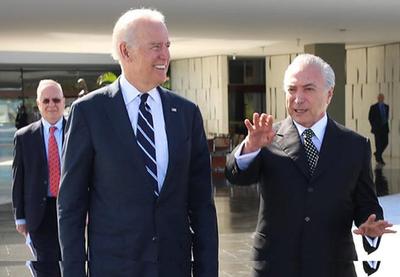 Ex-presidentes do Brasil parabenizam Biden pelas eleições