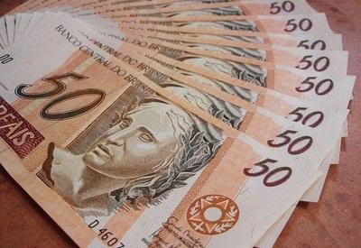 Receita paga hoje restituições do segundo lote do Imposto de Renda