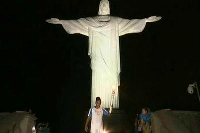 Tocha Paralímpica chega ao Rio para última etapa do revezamento